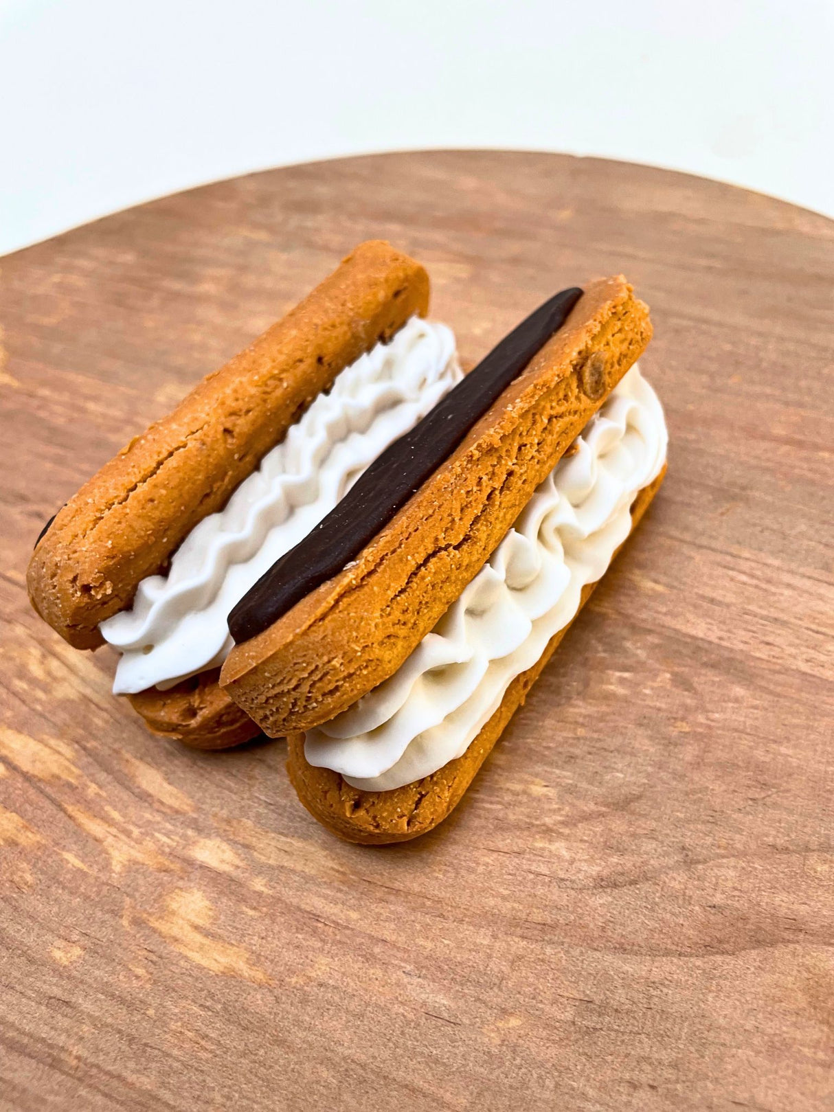 Life Of Riley Dog Bakery Dog Eclairs