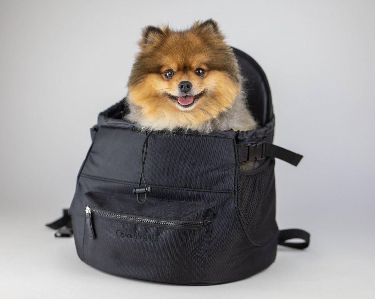 Oskar&Friends Premium All-Black Pet Backpack