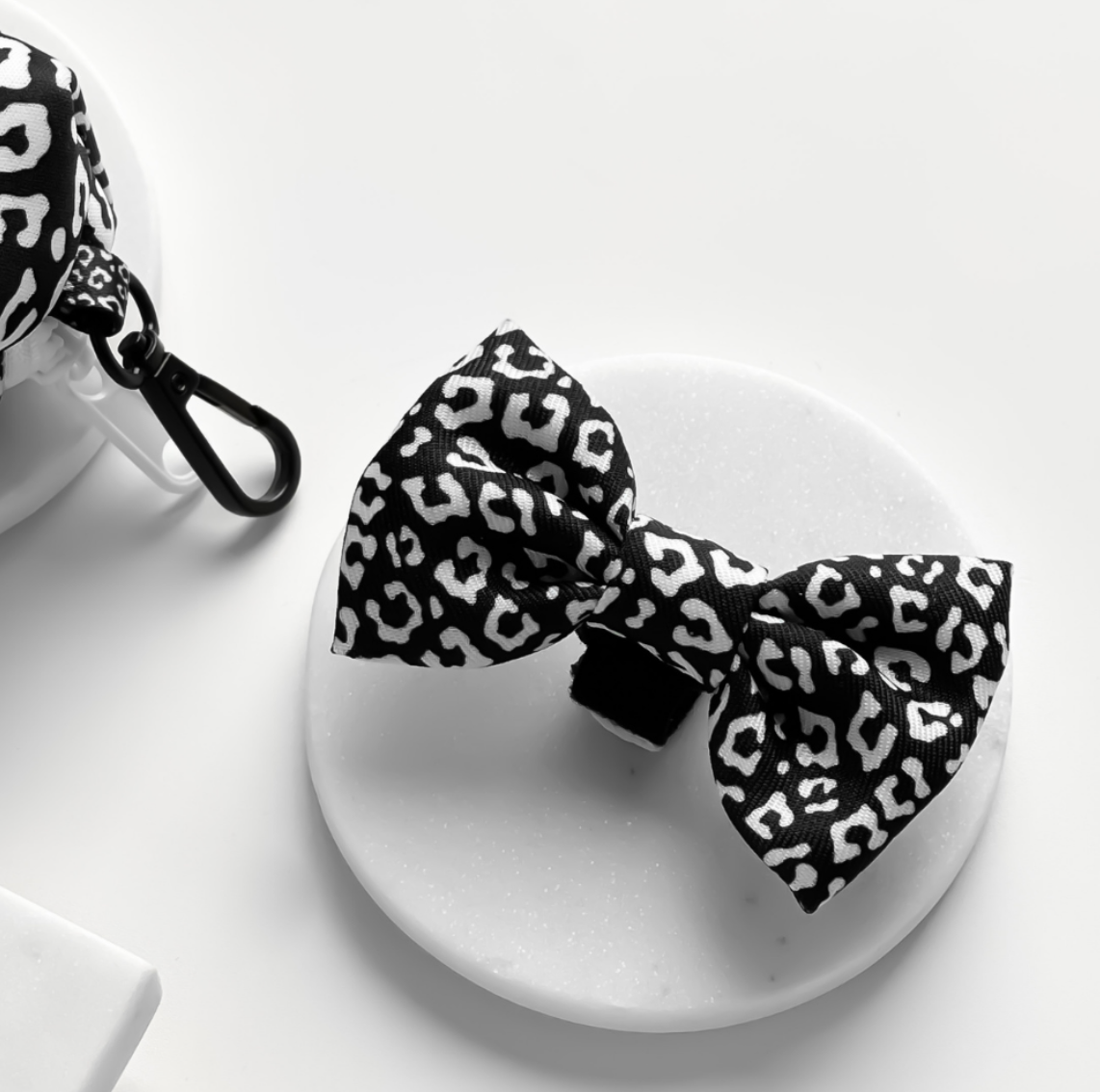 Cocopup Black Leopard Bow Tie