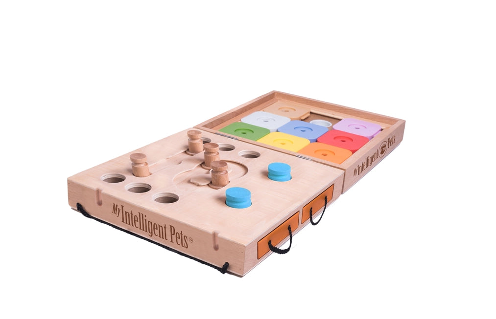 My Intelligent Pets Travel Dog - 2 in 1 - Interactive Puzzles For Dogs